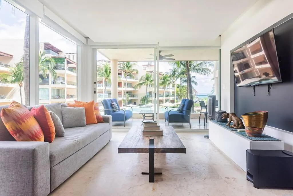 Apartment Amazing Beach Front Condo At Elements Playa Del Carmen