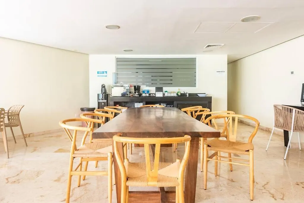 Apartment Amazing Beach Front Condo At Elements Playa Del Carmen