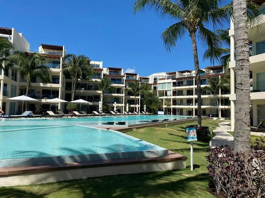 Amazing Beach Front Condo At Elements Playa Del Carmen