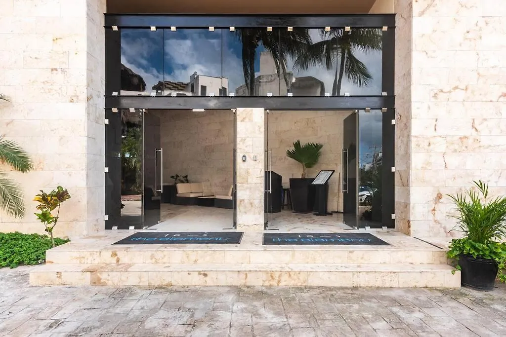 Amazing Beach Front Condo At Elements Playa Del Carmen